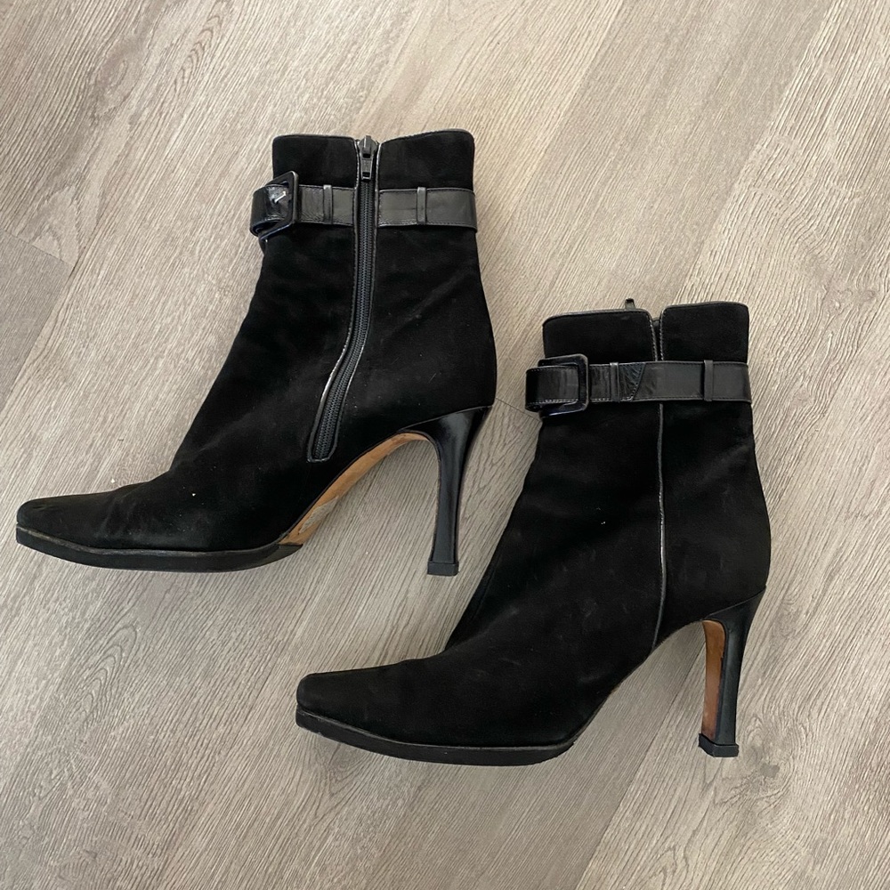JIMMY CHOO SUEDE BUCKLED ZIP PLATFORM BOOTIES